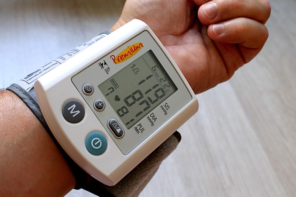 pressure device, meter, blood pressure, care, health, blood pressure, blood pressure, blood pressure, blood pressure, blood pressure
